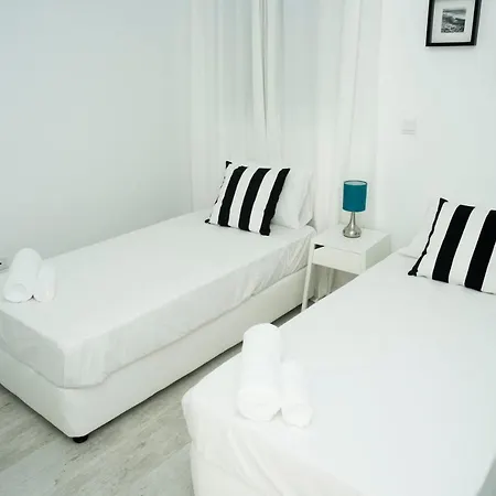 Wavebreeze * Paphos