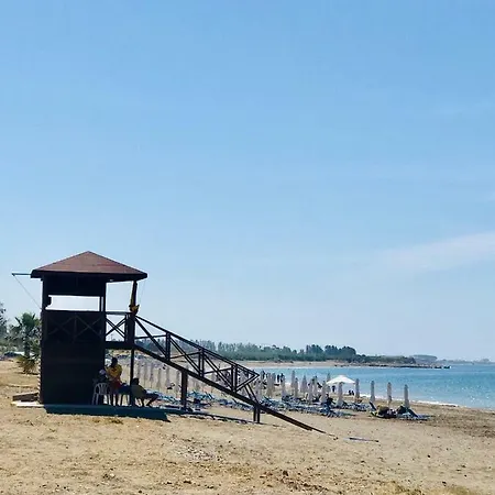 Wavebreeze *